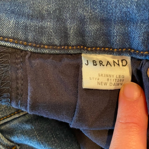 J Brand Skinny Leg Jeans STY #811T289 New Dawn, Size 25, Mid Rise Slim Fit - Picture 7 of 10